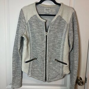 Lucky Brand Women's Textured knitted jacket - Gray and Cream